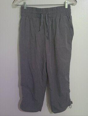 Grey Capri Lightweight Pants Warehouse One Size S